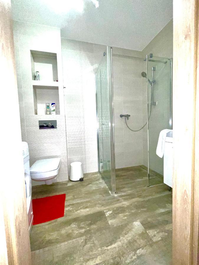 Apartament 48M W Centrum Grojca Grojec  Εξωτερικό φωτογραφία