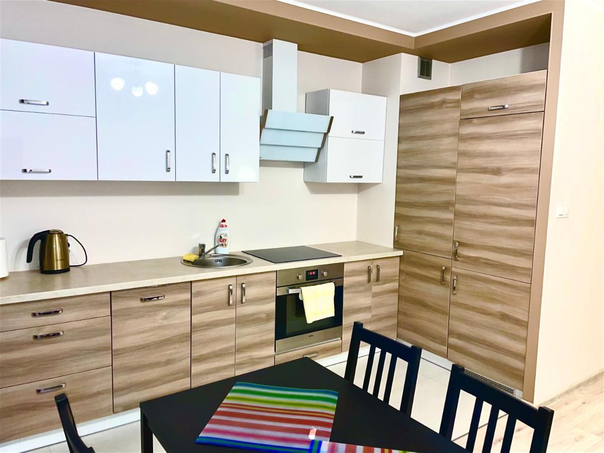 Apartament 48M W Centrum Grojca Grojec  Εξωτερικό φωτογραφία