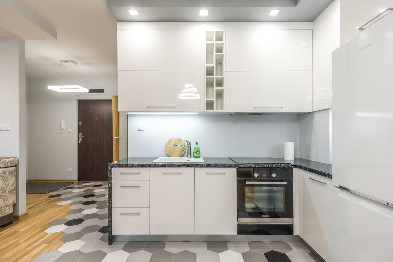 Apartament 48M W Centrum Grojca Grojec  Εξωτερικό φωτογραφία
