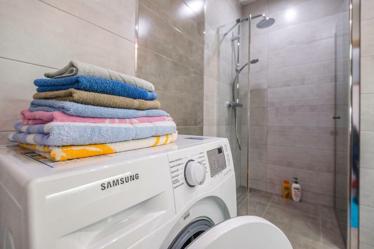 Apartament 48M W Centrum Grojca Grojec  Εξωτερικό φωτογραφία