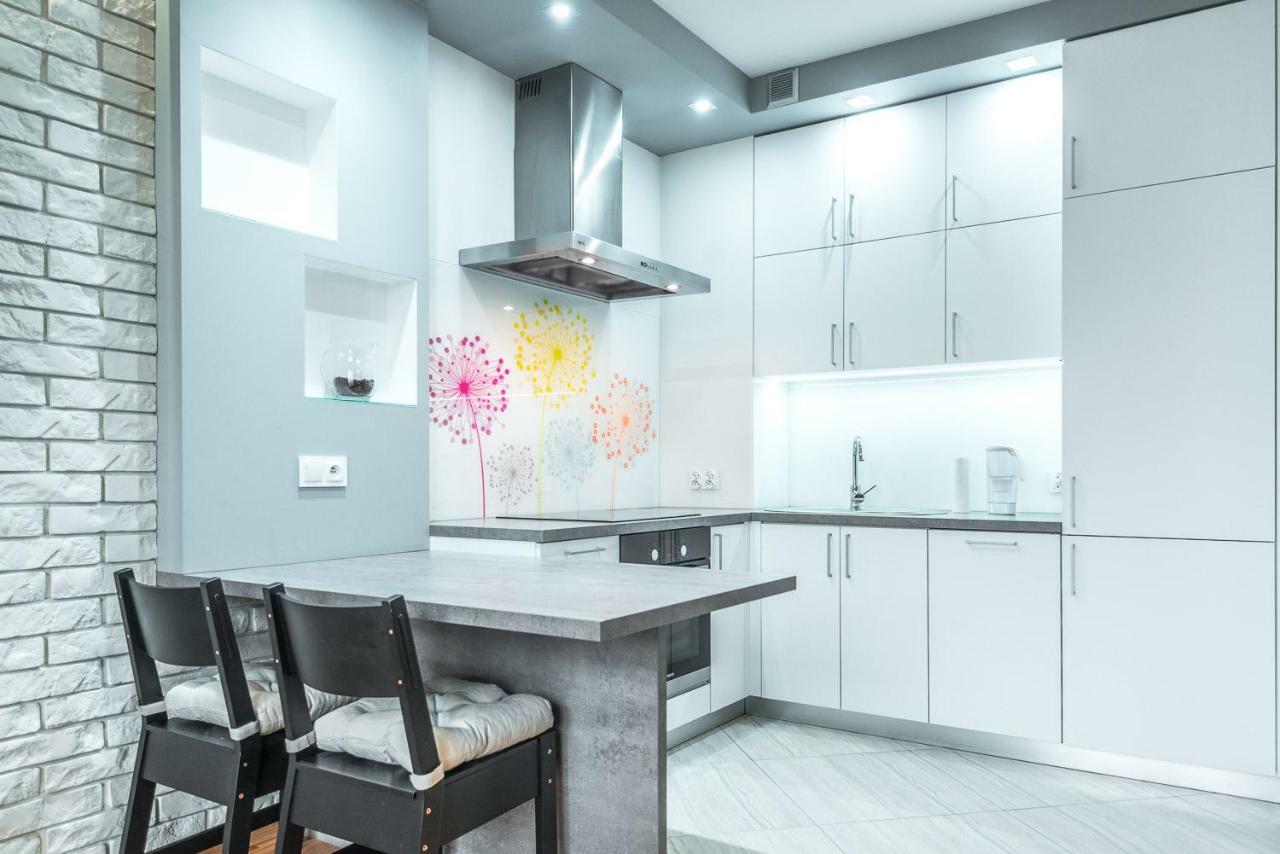 Apartament 48M W Centrum Grojca Grojec  Εξωτερικό φωτογραφία