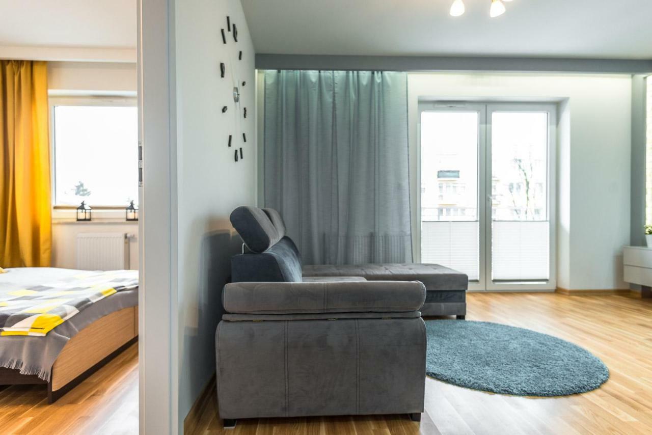 Apartament 48M W Centrum Grojca Grojec  Εξωτερικό φωτογραφία