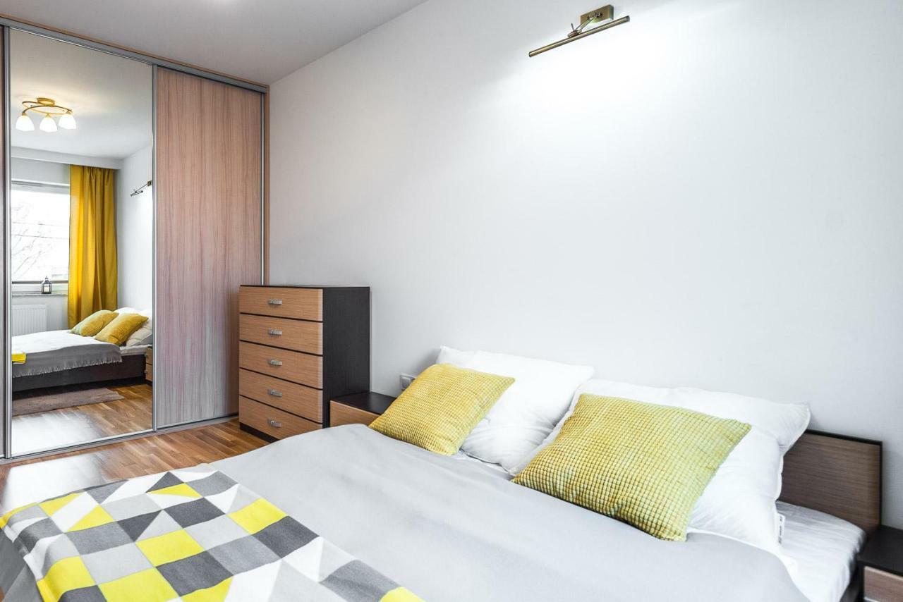 Apartament 48M W Centrum Grojca Grojec  Εξωτερικό φωτογραφία