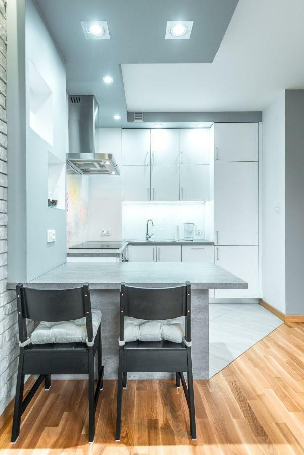 Apartament 48M W Centrum Grojca Grojec  Εξωτερικό φωτογραφία